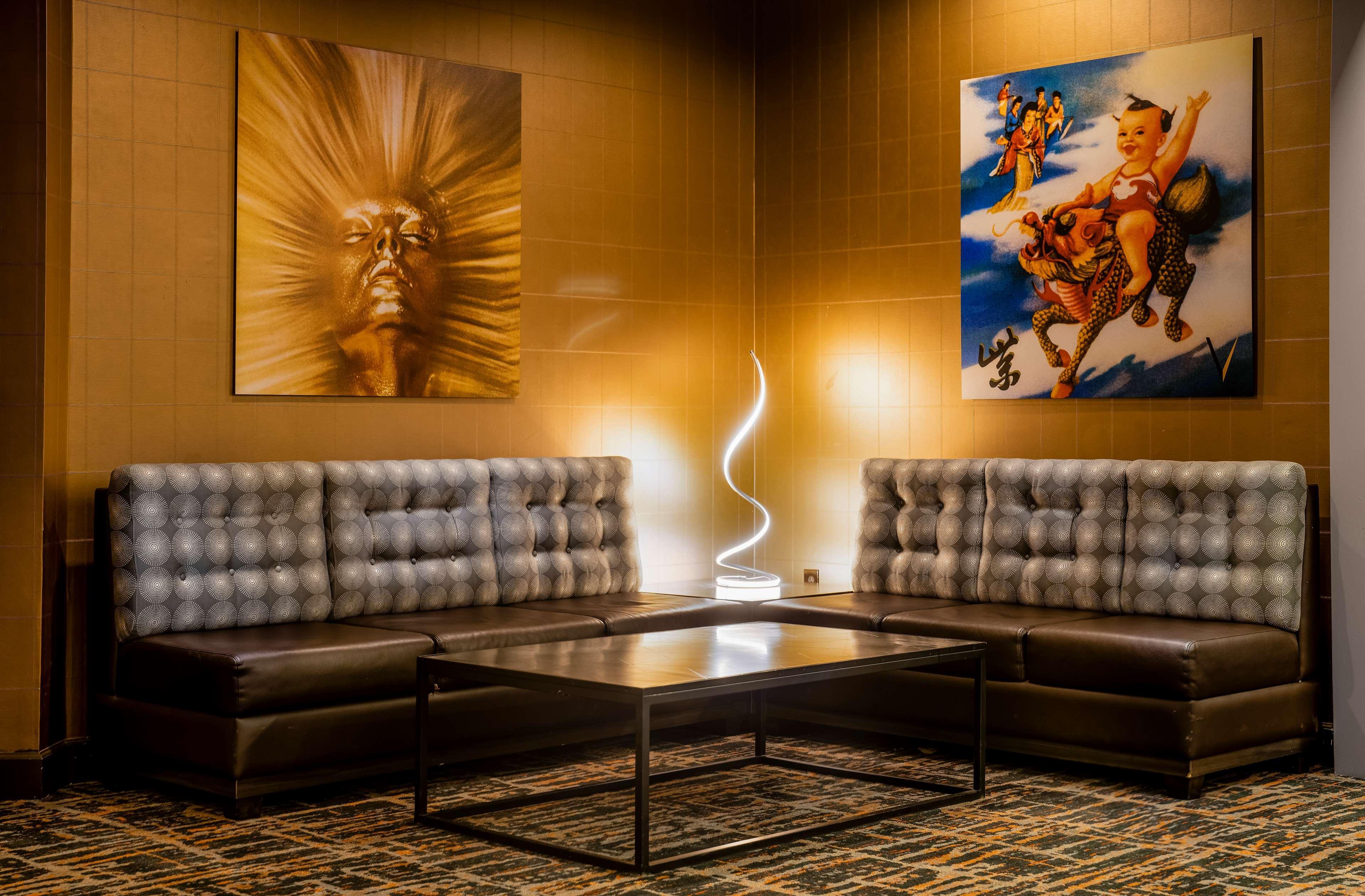 The Verve Boston Natick, Tapestry Collection By Hilton Luaran gambar